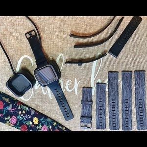 Fitbit Versa Special Edition Smartwatch